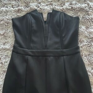 Black strapless jumper